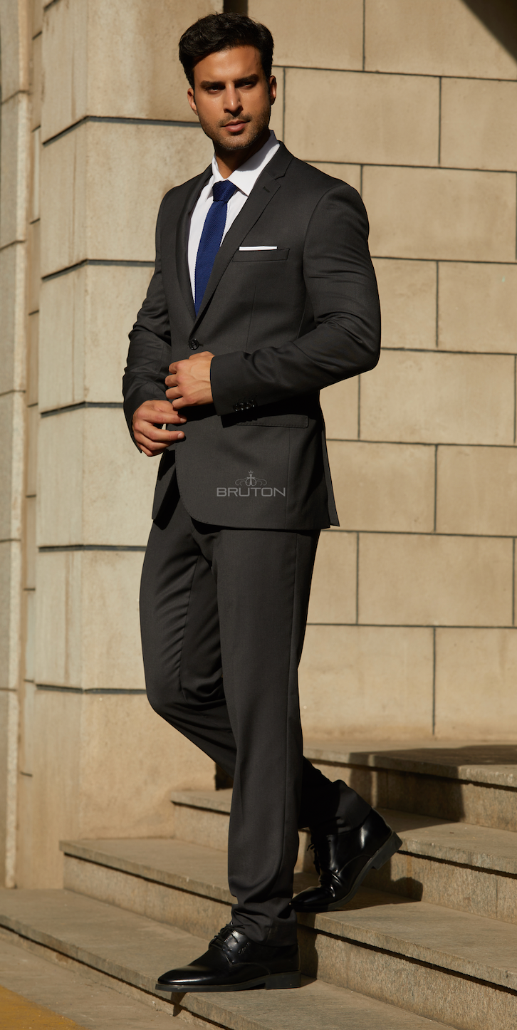 BRUTON SLIM LINE PERFORMANCE SUIT BLACK